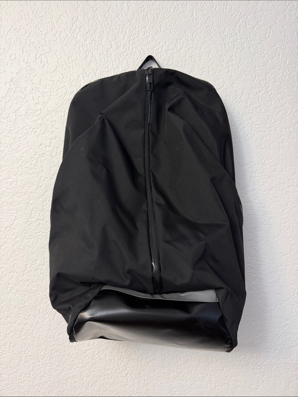 lululemon Para Backpack 23L made from water-repellent fabric